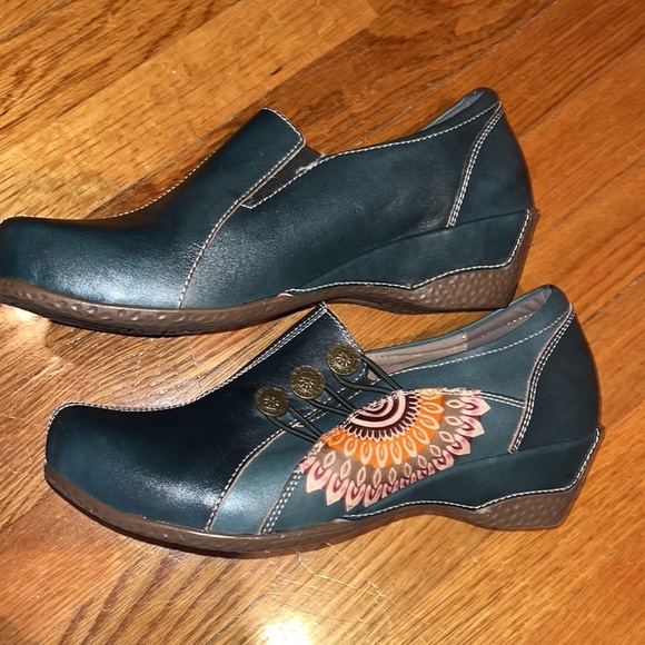 L’Artiste spring step ladies wedge navy blue leather w/ added decor size euro40 - Picture 3 of 8